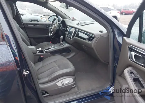 2017 Porsche Macan from USA, damaged, VIN WP1AA2A52HLB82H60